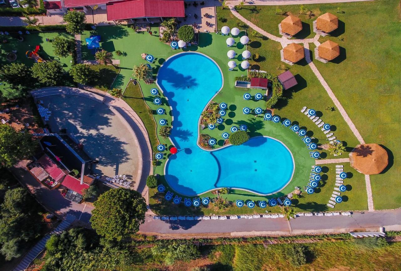 Villaggio Residence Bahja Paola Bagian luar foto