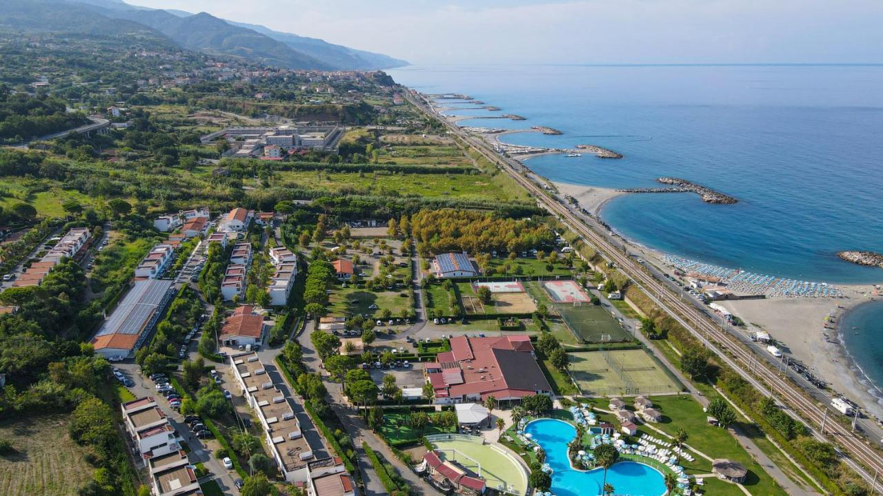 Villaggio Residence Bahja Paola Bagian luar foto