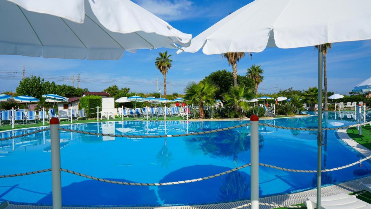 Villaggio Residence Bahja Paola Bagian luar foto