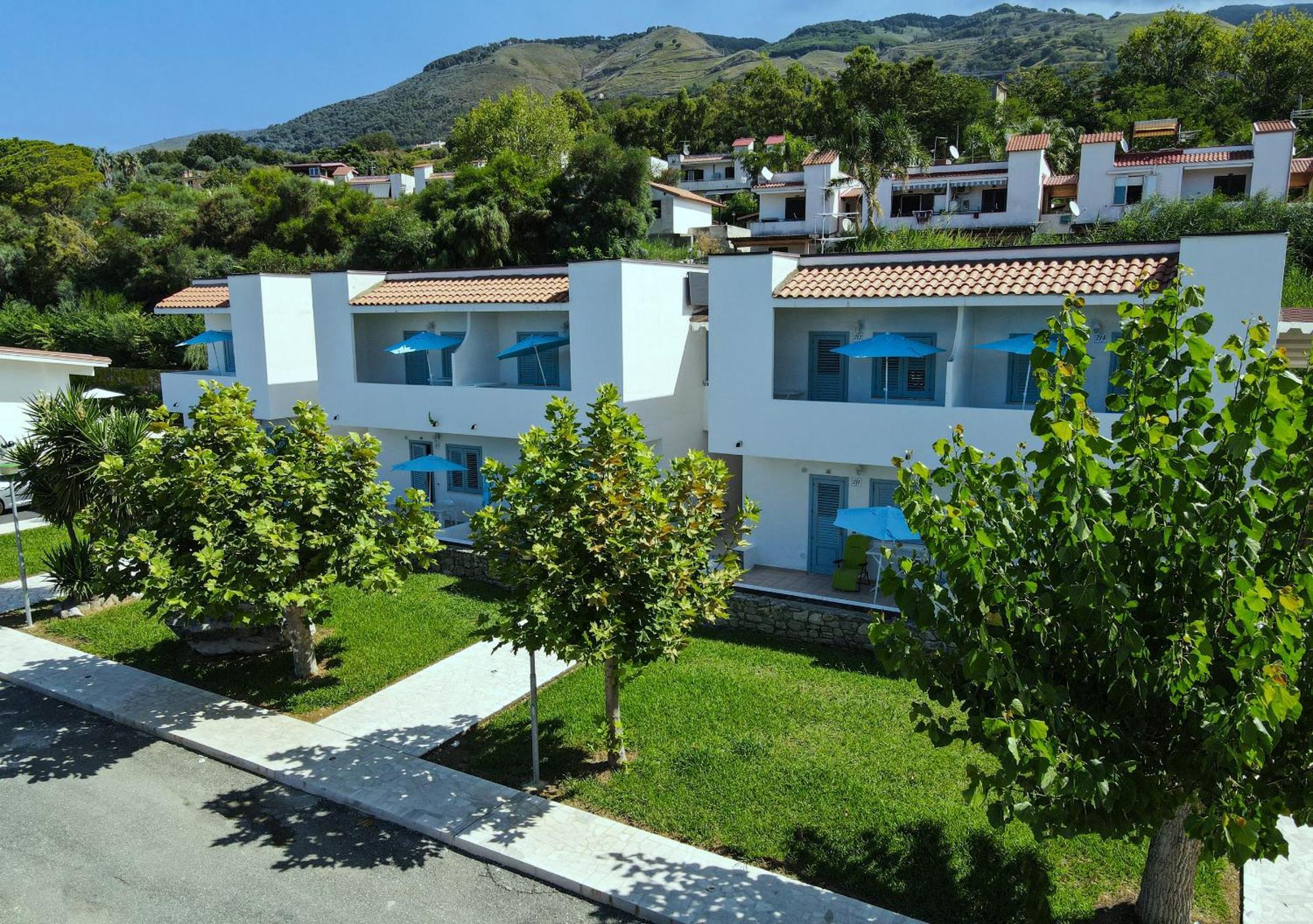 Villaggio Residence Bahja Paola Bagian luar foto